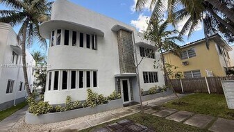 551 Michigan Ave in Miami Beach, FL - Building Photo