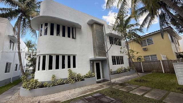 551 Michigan Ave in Miami Beach, FL - Building Photo