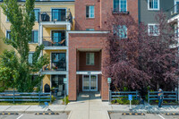 146 Copperpond Blvd SE in Calgary, AB - Building Photo - Building Photo