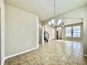 515 Katmai Cir in Pflugerville, TX - Building Photo - Building Photo