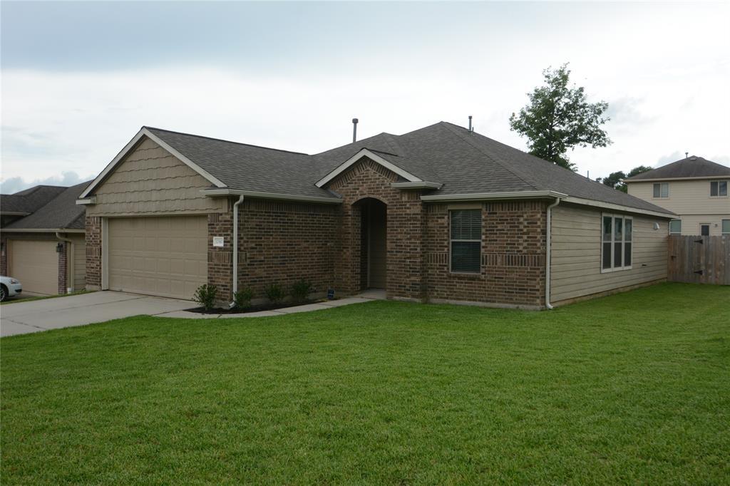 12567 Canyon Falls Boulevard in Willis, TX - Building Photo