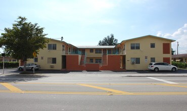 2960 W Flagler St in Miami, FL - Building Photo - Building Photo