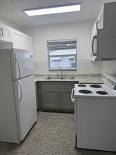 901 S N St, Unit A in Lake Worth, FL - Building Photo - Building Photo