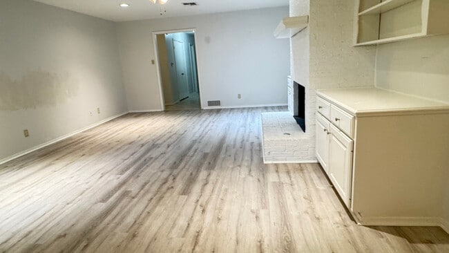 3806 New Copeland Rd in Tyler, TX - Building Photo - Building Photo