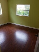6013 NW 68th Terrace in Tamarac, FL - Building Photo - Building Photo