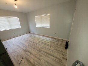 820 15th St, Unit 105 in Miami Beach, FL - Building Photo - Building Photo