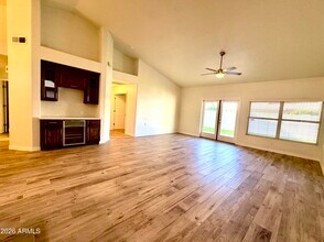 830 N Granada Dr in Chandler, AZ - Building Photo - Building Photo