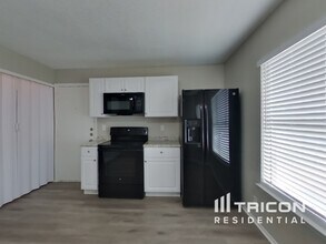 4111 Sunrise Crest Dr in San Antonio, TX - Building Photo - Building Photo