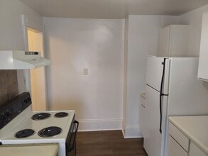 306 N Elm Ave in Jackson, MI - Building Photo - Building Photo