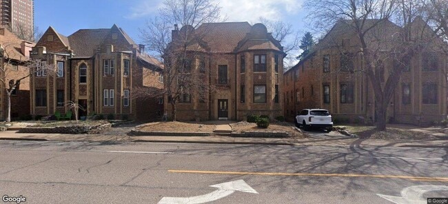 322 S Hanley Rd, Unit 1 fl South