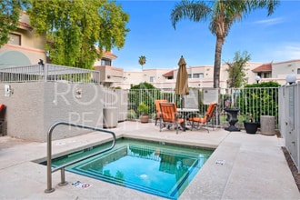 885 N Granite Reef Rd, Unit UNIT 63 in Scottsdale, AZ - Building Photo - Building Photo