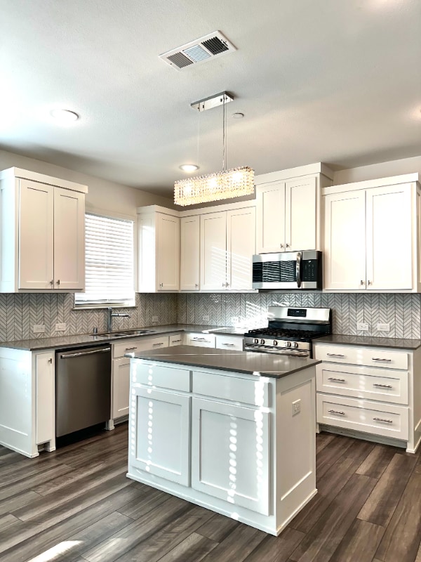 691 Vista Oaks Rd in Lewisville, TX - Building Photo - Building Photo