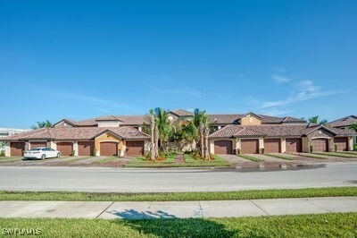 9844 Venezia Cir in Naples, FL - Building Photo - Building Photo