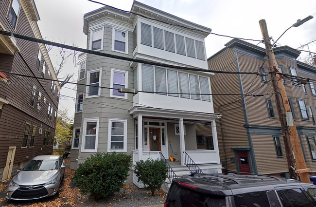 20 Marie Ave, Unit 2
