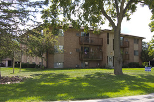 Waterford Place West Apartments