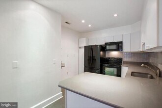 1614 Belmont St NW in Washington, DC - Building Photo - Building Photo