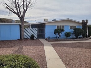 600 El Recreo Ct in Wickenburg, AZ - Building Photo - Building Photo