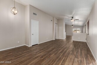 13842 W Bola Dr in Surprise, AZ - Building Photo - Building Photo