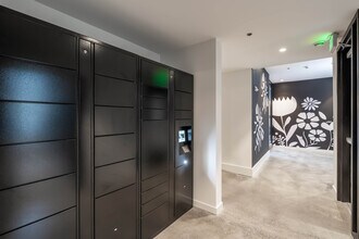 BB House in Seattle, WA - Foto de edificio - Lobby