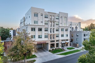 Alton Jefferson Park in Denver, CO - Building Photo