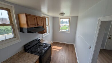 933 E 27th St in Wilmington, DE - Building Photo - Building Photo