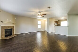 16728 Foursquare Dr in Conroe, TX - Building Photo - Building Photo