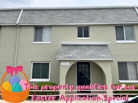 525 Conway Rd in Orlando, FL - Building Photo