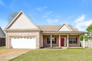 120 Penny Ln in Oakland, TN - Building Photo