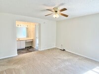 129 Watson Dr photo'