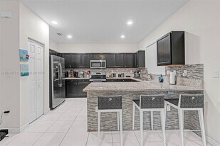 11413 SW 253rd St in Homestead, FL - Building Photo