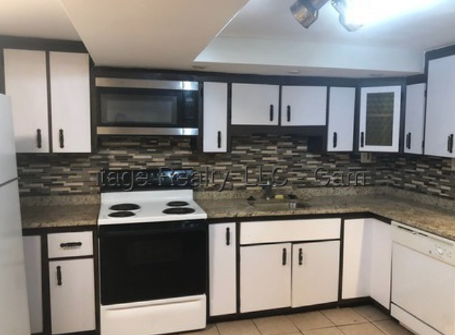 84 Thorndike St, Unit B in Cambridge, MA - Building Photo