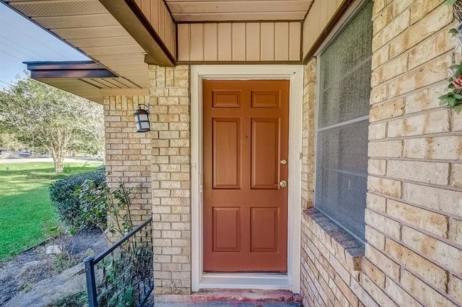 15206 TX-36 in Needville, TX - Building Photo - Building Photo