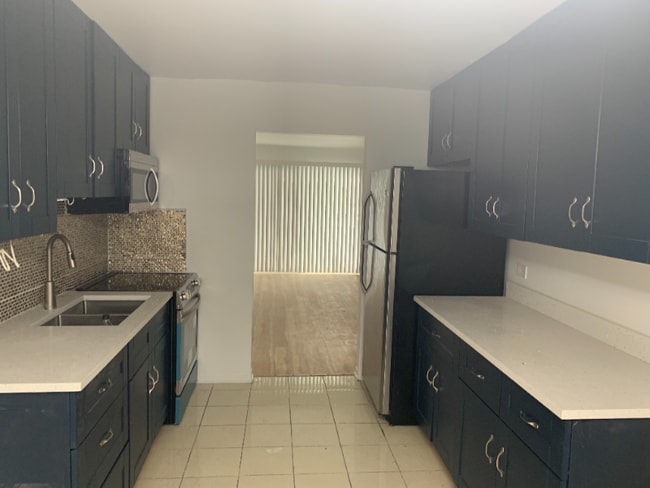 19719 Terrace Ave in Lynwood, IL - Foto de edificio - Building Photo