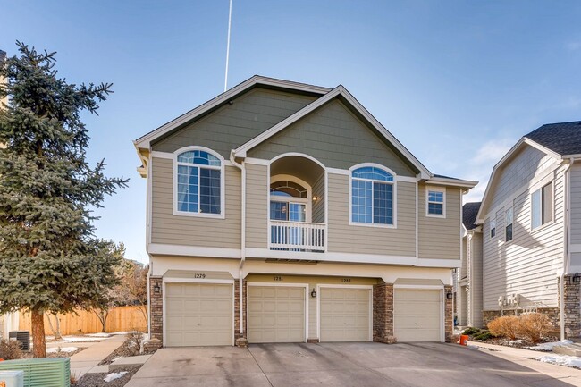 property at 1279 Carlyle Park Cir