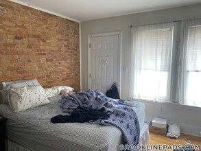 23 Aspinwall Ave in Brookline, MA - Building Photo - Building Photo