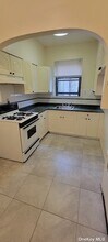 64-06 99th St-Unit -3rd Fl in Queens, NY - Building Photo - Building Photo
