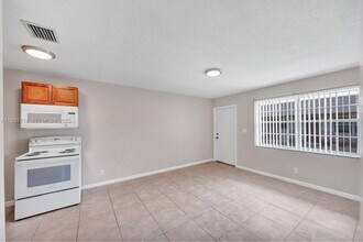 2610 Riverland Dr in Fort Lauderdale, FL - Building Photo - Building Photo