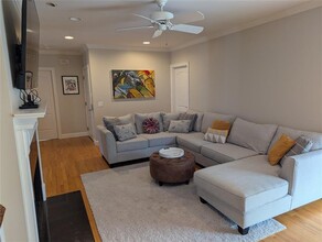 208 Ten Rod Rd in North Kingstown, RI - Building Photo - Building Photo