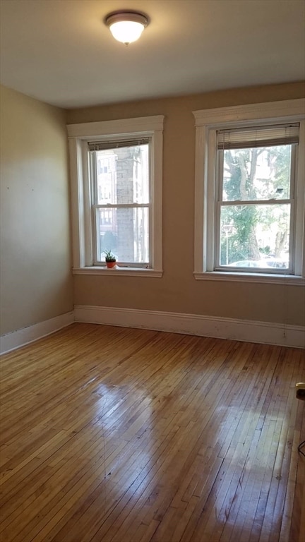 164 Strathmore Rd, Unit 1 in Boston, MA - Foto de edificio - Building Photo