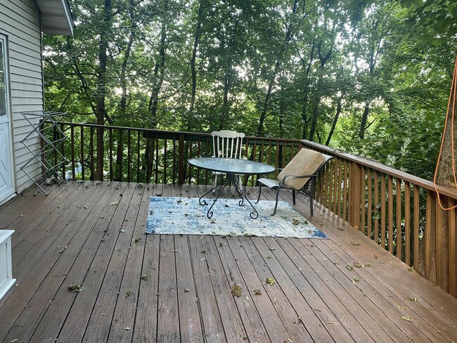 1159 Route 9W S, Unit 2-Bd Apartment in NY in Nyack, NY - Building Photo - Building Photo