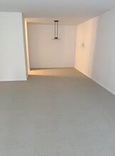 6226 Shelter Creek Ln in San Bruno, CA - Building Photo - Building Photo