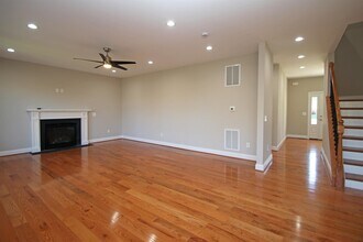 2060 Willow Hill Dr in Harrisonburg, VA - Building Photo - Building Photo