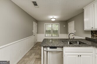 119 Dickerson Cove Dr in Stockbridge, GA - Building Photo - Building Photo