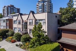 Chumleigh Manor Apartments