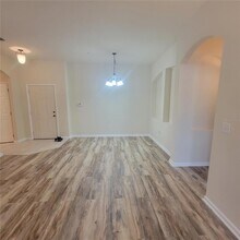 3351 Whitestone Cir, Unit 105 in Kissimmee, FL - Building Photo - Building Photo