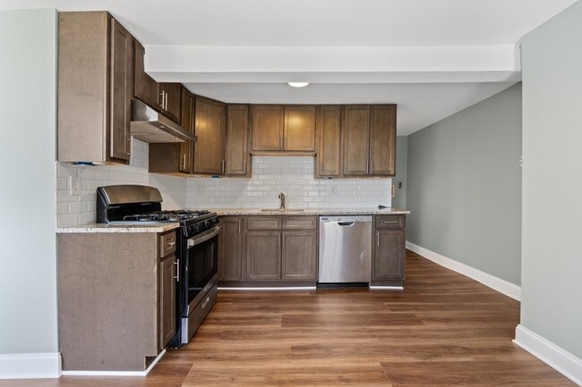 341 Harrison Ave in Garfield, NJ - Building Photo - Building Photo