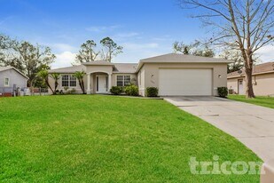 3089 Tishman Ave in North Port, FL - Building Photo