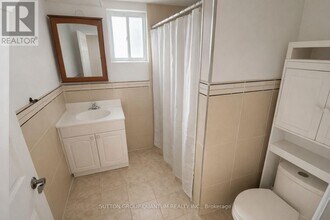 150 Mavety St in Toronto, ON - Building Photo - Building Photo