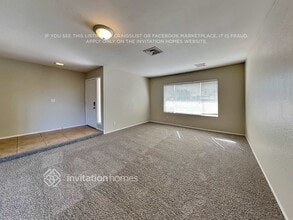 5142 W Echo Ln in Glendale, AZ - Foto de edificio - Building Photo