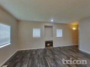 6214 126th St E in Puyallup, WA - Building Photo - Building Photo